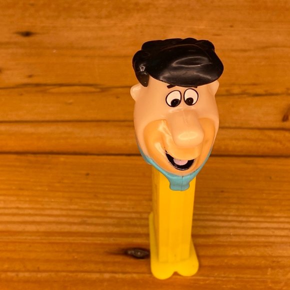 Fred Flintston Pez Dispenser - Picture 6 of 6